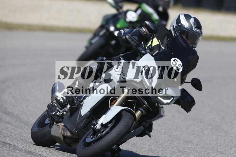 /01 02.04.2026 MAZ ADR/Gruppe gelb Gruppe gruen/55